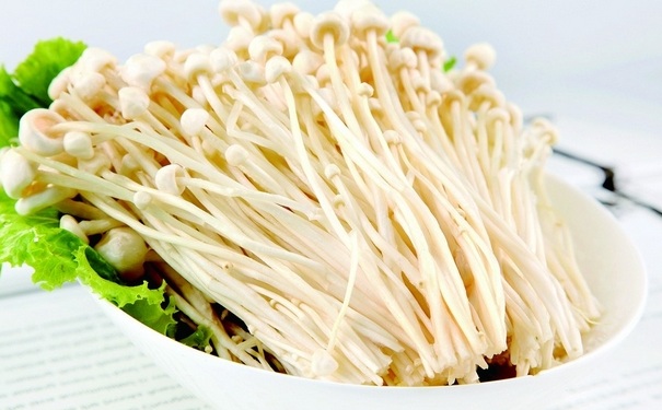 金針菇放冰箱一個星期能吃嗎？金針菇在冰箱放二十天能吃嗎？(1)