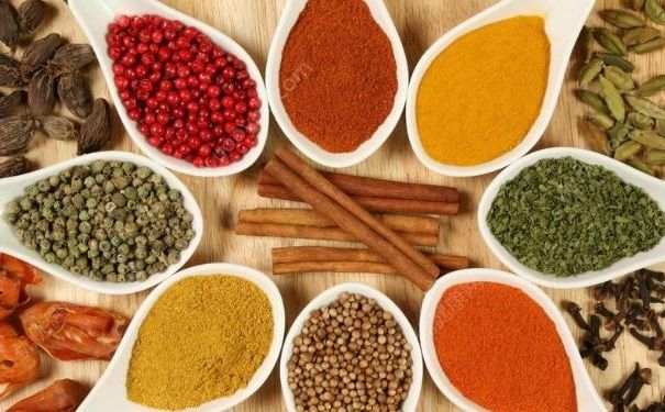 大量假冒劣質(zhì)調(diào)料流向全國(guó)，假冒劣質(zhì)調(diào)料有什么危害？(1)