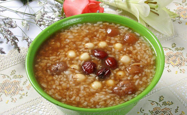 冬至養(yǎng)生吃什么食物好？冬至養(yǎng)生需要注意什么？(1)
