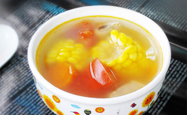 吃什么食物幫助烏發(fā)？頭發(fā)干燥發(fā)黃吃什么比較好？(1)