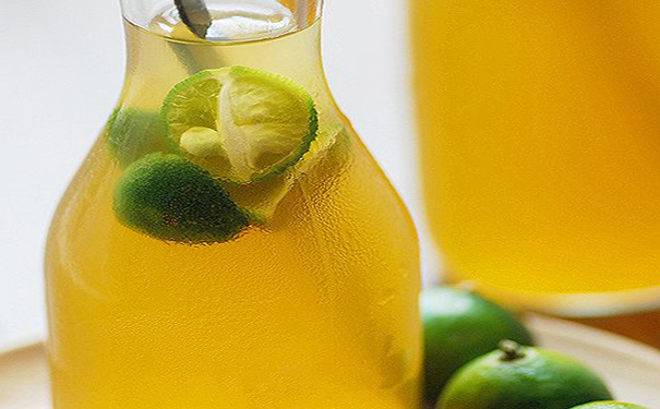 喝什么茶可以養(yǎng)顏護(hù)膚？養(yǎng)顏潤膚茶喝什么茶比較好？(1)