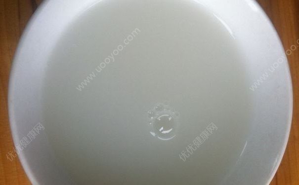 男孩靠肚皮注射米湯續(xù)命，米湯的營(yíng)養(yǎng)價(jià)值有哪些？(4)