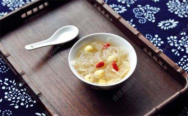 秋季吃什么食物最好？秋季異常干燥吃什么食物好？(1)