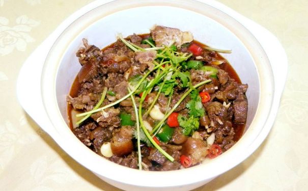 女人補(bǔ)氣血吃什么食物好？女人補(bǔ)氣血的食物有哪些？(1)