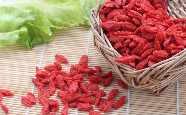 生吃枸杞能補(bǔ)腎嗎？怎么吃枸杞能補(bǔ)腎？(1)