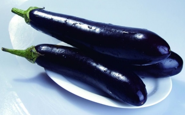 吃什么能控制血脂？降血脂該吃什么食物？(1)