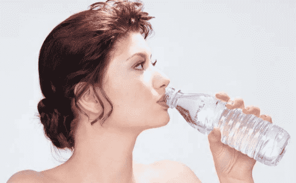 冬季如何喝水能補水？怎樣喝水能給肌膚補水？(1)