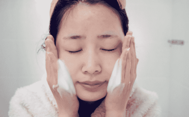 洗臉加入什么最好？用什么洗臉效果更好？(1)