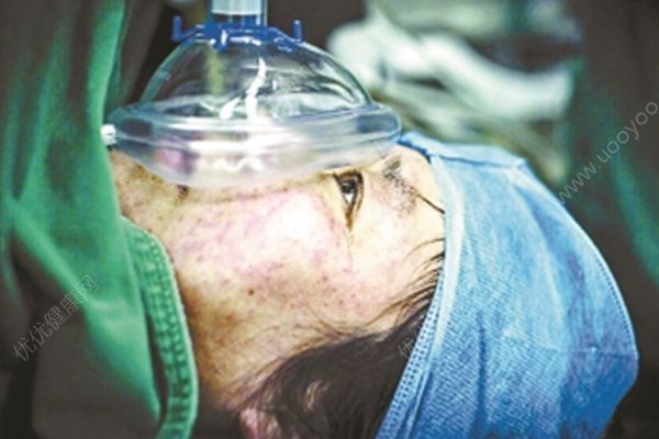 51歲消防烈士母親產(chǎn)下龍鳳胎，高齡產(chǎn)婦如何保胎？(1)