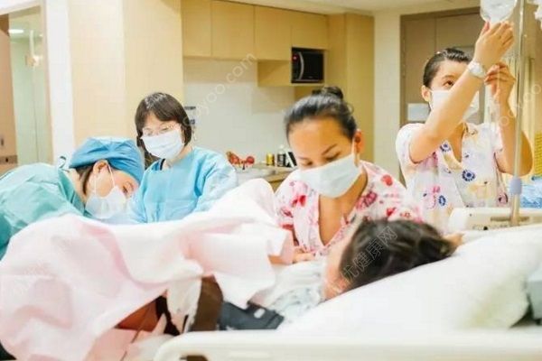 無痛分娩會(huì)影響孩子嗎？無痛分娩有哪些注意事項(xiàng)？(1)