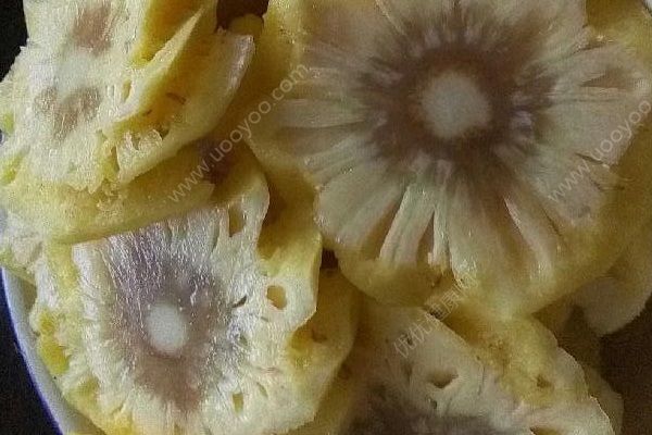 菠蘿黑心能吃嗎？菠蘿黑心怎么回事？(1)