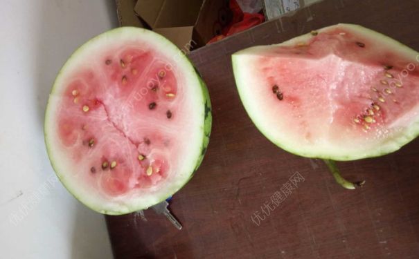 西瓜沒熟透可以吃嗎？西瓜沒熟可以吃嗎？(4)