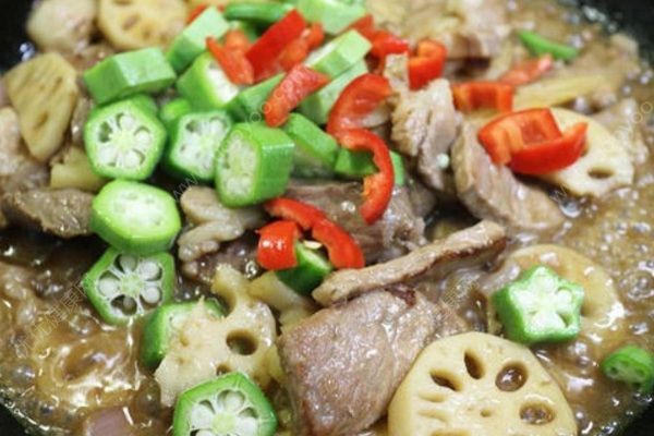 蓮藕秋葵燒肉片的做法是什么？怎么制作蓮藕秋葵燒肉片？(2)
