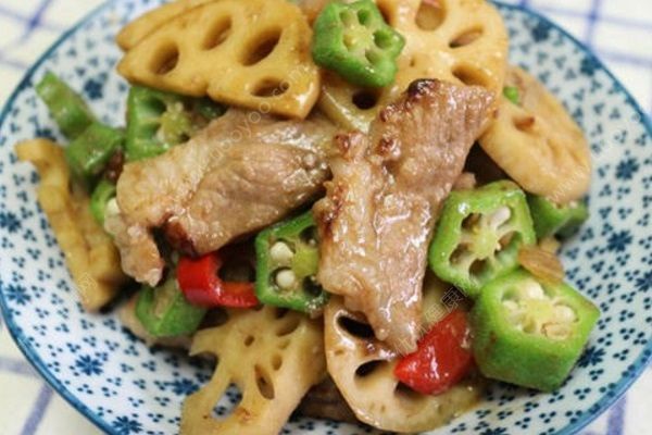 蓮藕秋葵燒肉片的做法是什么？怎么制作蓮藕秋葵燒肉片？(3)