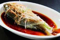 清蒸鯉魚的做法是怎樣的？清蒸鯉魚怎么做？[圖]