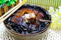 梅干菜燒肉的做法是怎樣的？梅干菜燒肉怎么做？[圖]
