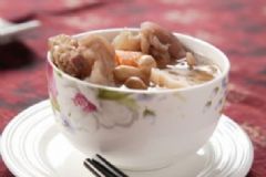 女人補(bǔ)血吃什么膳食好？女人貧血的食療方法有哪些？[圖]