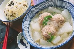 冬瓜肉丸湯怎么做？冬瓜肉丸湯的做法[圖]