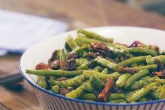鴛鴦長(zhǎng)豆角怎么做好吃？長(zhǎng)豆角怎么炒？[圖]