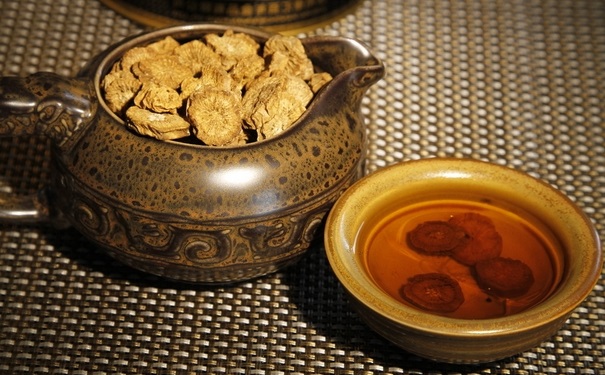 牛蒡茶有什么功效與作用？喝牛蒡茶注意什么？(1)