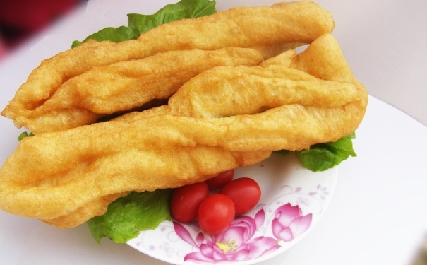 吃油條的危害有哪些？吃油條有什么危害？(1)