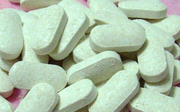 孕婦吃鈣片會(huì)便秘嗎？孕婦吃鈣片便秘怎么辦？(1)