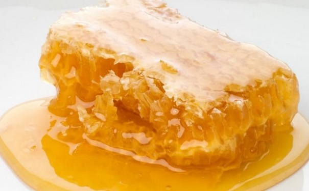 蜂巢蜜可以治療鼻炎嗎？如何辨別真假蜂巢蜜？(1)