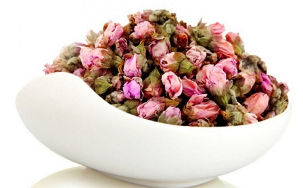 桃花泡水喝有什么功效？桃花泡茶喝的功效與作用？(1)