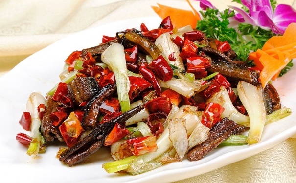 黃鱔不能和什么食物一起吃？黃鱔的飲食禁忌(1)