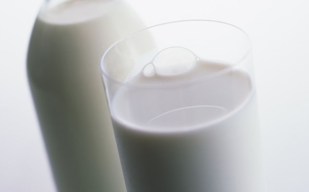 牛奶的食療方法有哪些？ 牛奶食療法可以治療哪些疾??？(1)