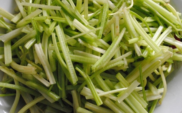 吃芹菜減肥有效嗎？芹菜能夠減肥嗎？(1)