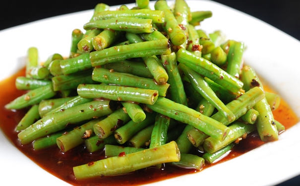 吃豇豆對身體有什么好處？吃豇豆中毒了怎么辦？(1)