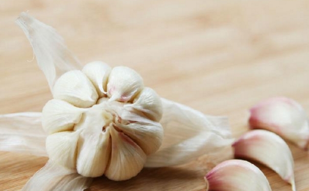 怎么吃大蒜可以防癌？大蒜怎么吃才能防癌抗癌？(1)