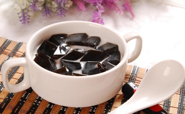 龜苓膏怎么吃？龜苓膏有什么功效與作用？(1)