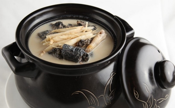 烏雞湯感冒可以喝嗎？感冒可以和烏雞湯嗎？(1)