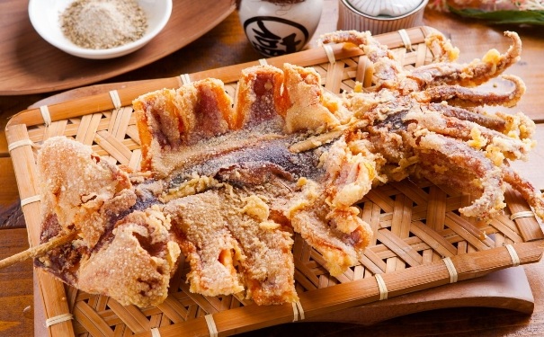 魷魚膽固醇高嗎？魷魚的營養(yǎng)價值有多高？(1)