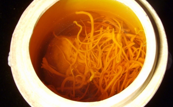 天麻泡水喝有什么作用？天麻泡水喝有什么功效？(1)