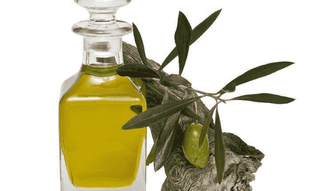 橄欖油對(duì)肌膚有什么好處？橄欖油擦起來油嗎？(1)