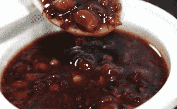 經(jīng)期吃什么好減肥？經(jīng)期減肥吃哪些食物？(1)
