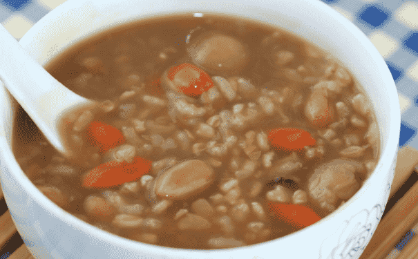 女人補血喝什么粥好？女人補血養(yǎng)顏吃哪些食物？(1)