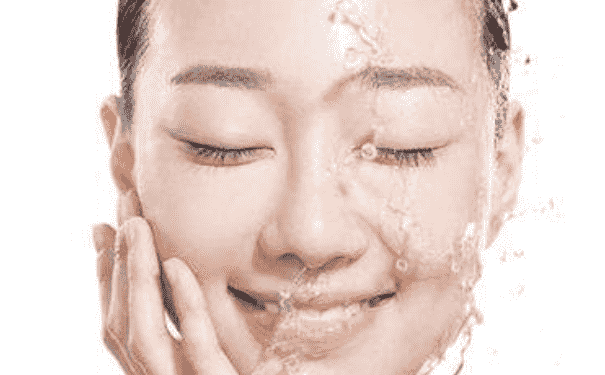 敷面膜會(huì)讓女人變丑嗎？面膜會(huì)對(duì)肌膚造成什么危害嗎？(1)