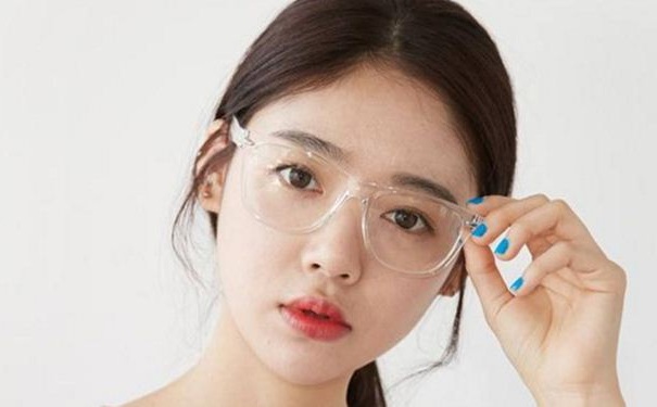女性怎么有效瘦臉？女性有效瘦臉吃什么？(1)