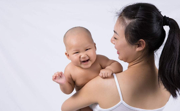 剖腹產(chǎn)的疤痕能夠自然的消除嗎？剖宮產(chǎn)以后怎樣自我保護(hù)？(1)