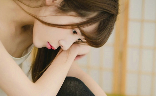 女性長胡子是什么原因引起？女人長胡子吃什么調(diào)理？(1)