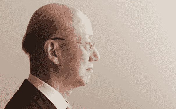 男人預(yù)防脫發(fā)吃什么好？男人掉頭發(fā)吃什么好？(1)