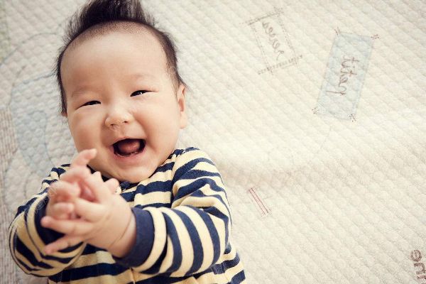 什么時(shí)候帶寶寶去體檢？嬰幼兒階段重點(diǎn)預(yù)防哪些疾??？(2)