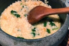 綠茶煮飯?jiān)趺醋觯烤G茶煮飯的好處有哪些？[圖]