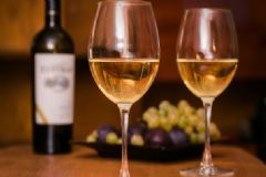 干白葡萄酒能做什么菜？干白葡萄酒的食用方法是什么？[圖]