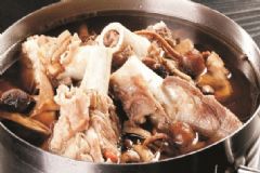 骨頭湯補(bǔ)鈣的方法是什么？骨頭湯的如何保存？[圖]