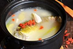 怎么才能把魚湯燉白？魚湯燉白的做法與步驟[圖]